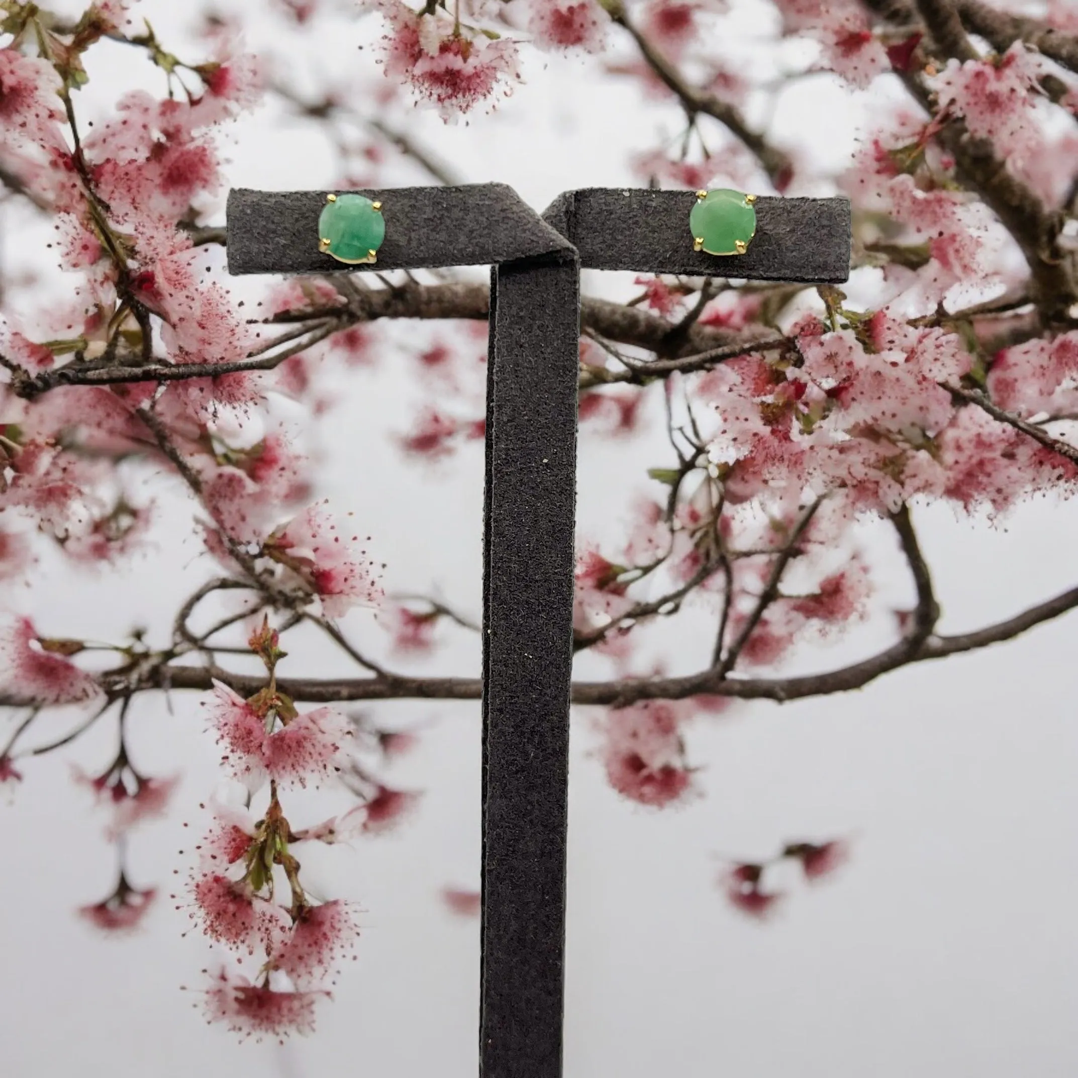 EMERALD STUD EARRINGS