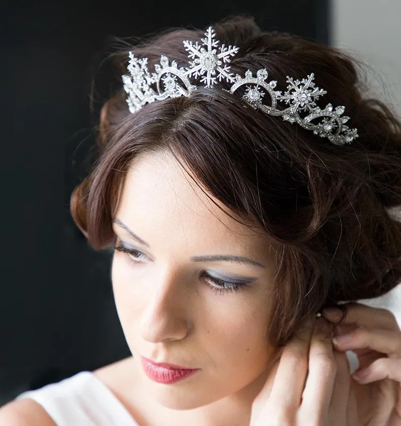 "Eira" - Winter Snowflake Bridal Tiara