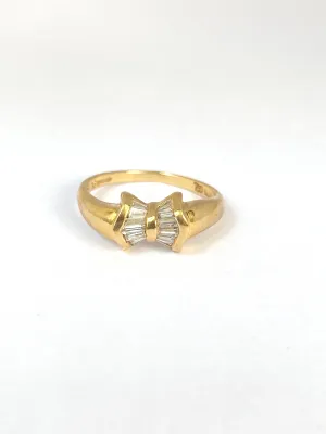 Vintage (1940s) 18ct Gold Baguette Cut Cluster Bow Ring